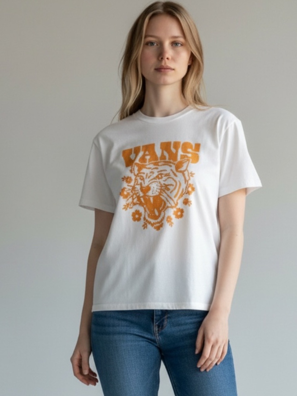 Vans Off the Wall Awaken Floral Tiger White Orange Skater Graphic T-Shirt Small